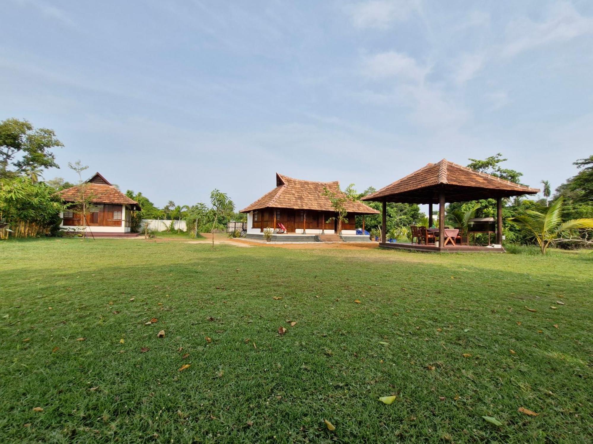 アーラップーザ県 Gypsea Marari Bed & Breakfast エクステリア 写真